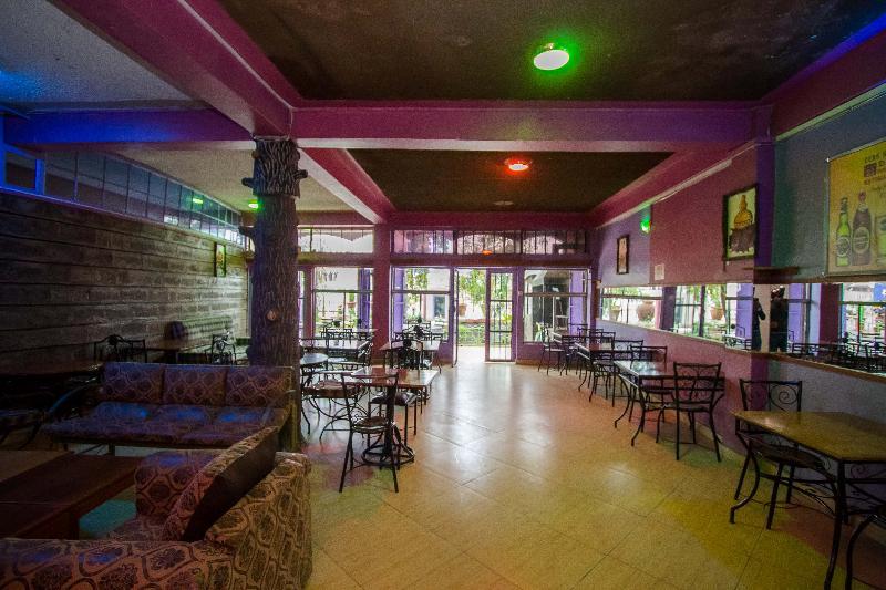 Viewers Park Hotel Найваша Екстер'єр фото